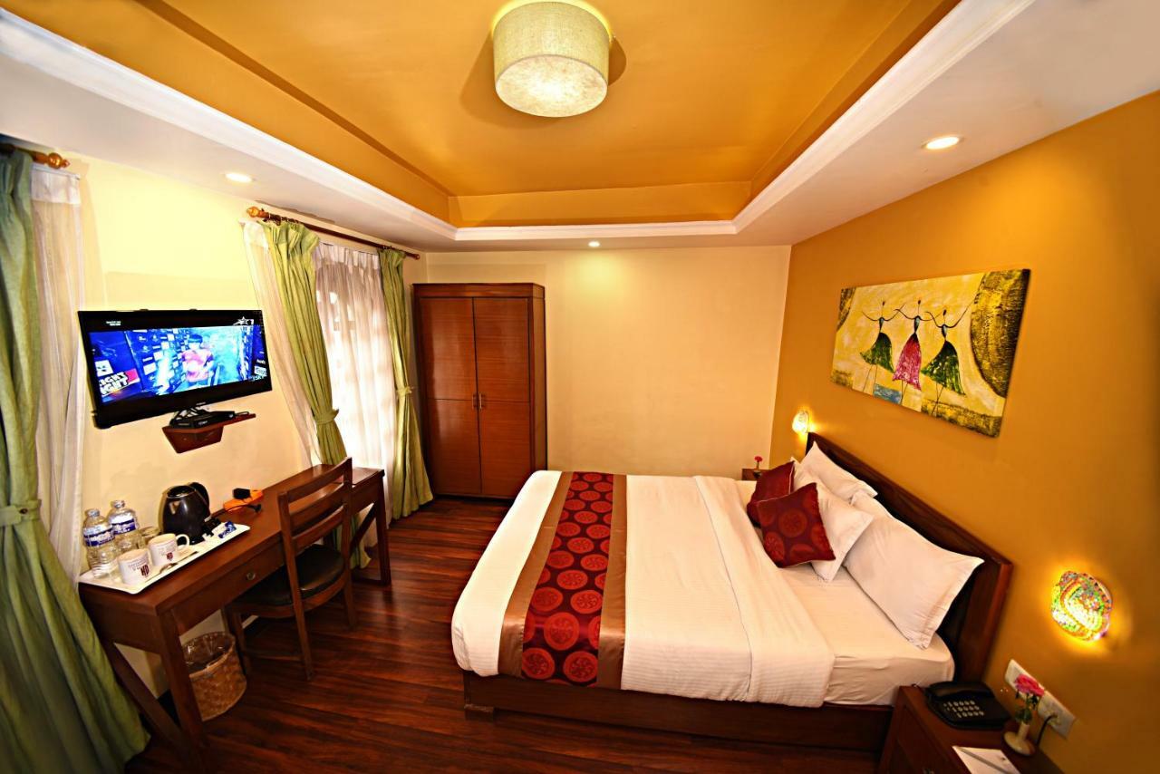 Dom Himalaya Hotel Kathmandu Exterior photo
